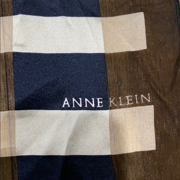 Vintage 80’s Anne Klein scarf - Picture 4 of 6